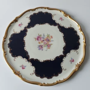 Duża patera porcelanowa Reichenbach Echt Kobalt ze złoceniami i motywem kwiatowym.