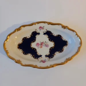 Owalna patera porcelanowa Reichenbach, granatowy kobalt, złocenia i kwiaty.