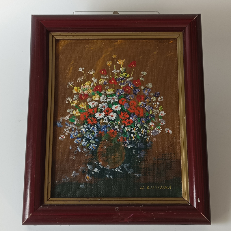 Obraz Olejny na Płótnie „Kwiaty w Wazonie” Syg. H. Lipińska – Vintage (18,5x23 cm) Obraz olejny przedstawiający kolorowy bukiet kwiatów w wazonie, w ciemnej drewnianej ramie ze złotym detalem, sygnatura H. Lipińska.