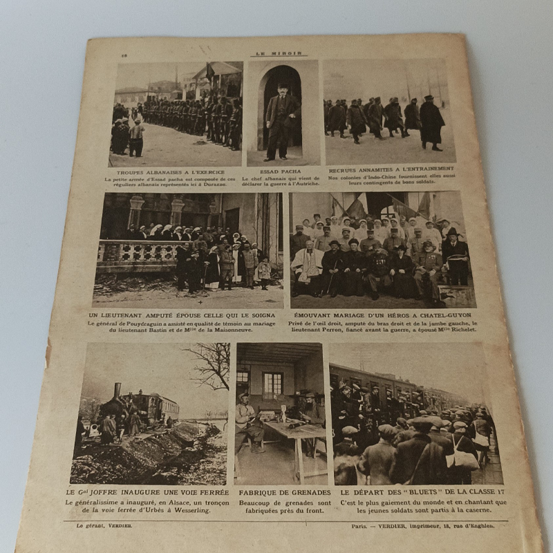 Czasopismo „Le Miroir” (23 Stycznia 1916) – Front Bałkański, Czarnogóra i Gen. Sarrail (Vintage) Tylna okładka czasopisma ze zdjęciami m.in. ślubu okaleczonego porucznika, fabryki granatów oraz generała Joffre.